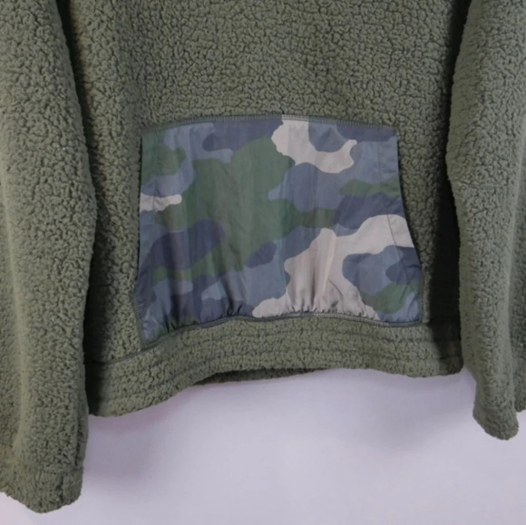 Aerie Offline Green Camo Quarter Zip Fleece Pullover Size S - Picture 6 of 9